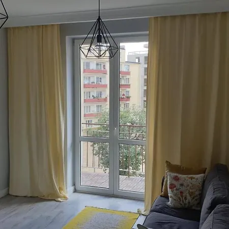 Mw - Centrum/ Miejska 750m * Gdynia